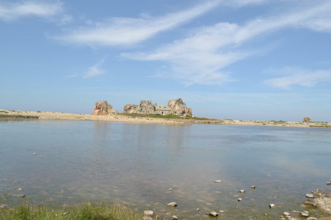 Gîte du port sur la presqu'île de Lézardrieux Extérieur photo