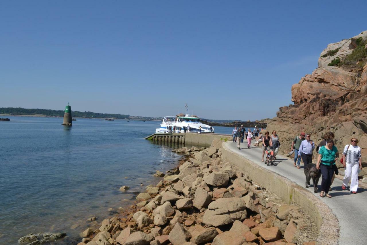 Gîte du port sur la presqu'île de Lézardrieux Extérieur photo